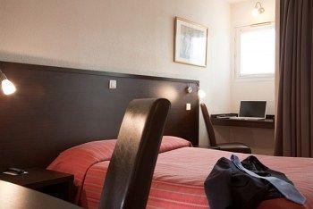 Top Motel 2* Istres