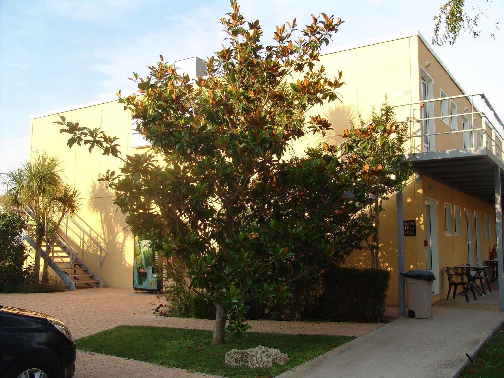 Aparthotel Top Motel 2*